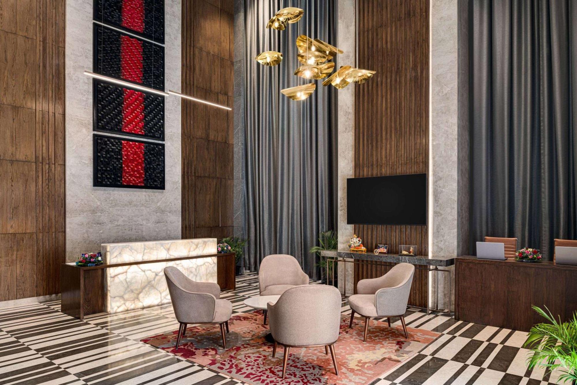 Hotel Ramada By Wyndham Gorakhpur Gorakhnath Mandir Road Extérieur photo