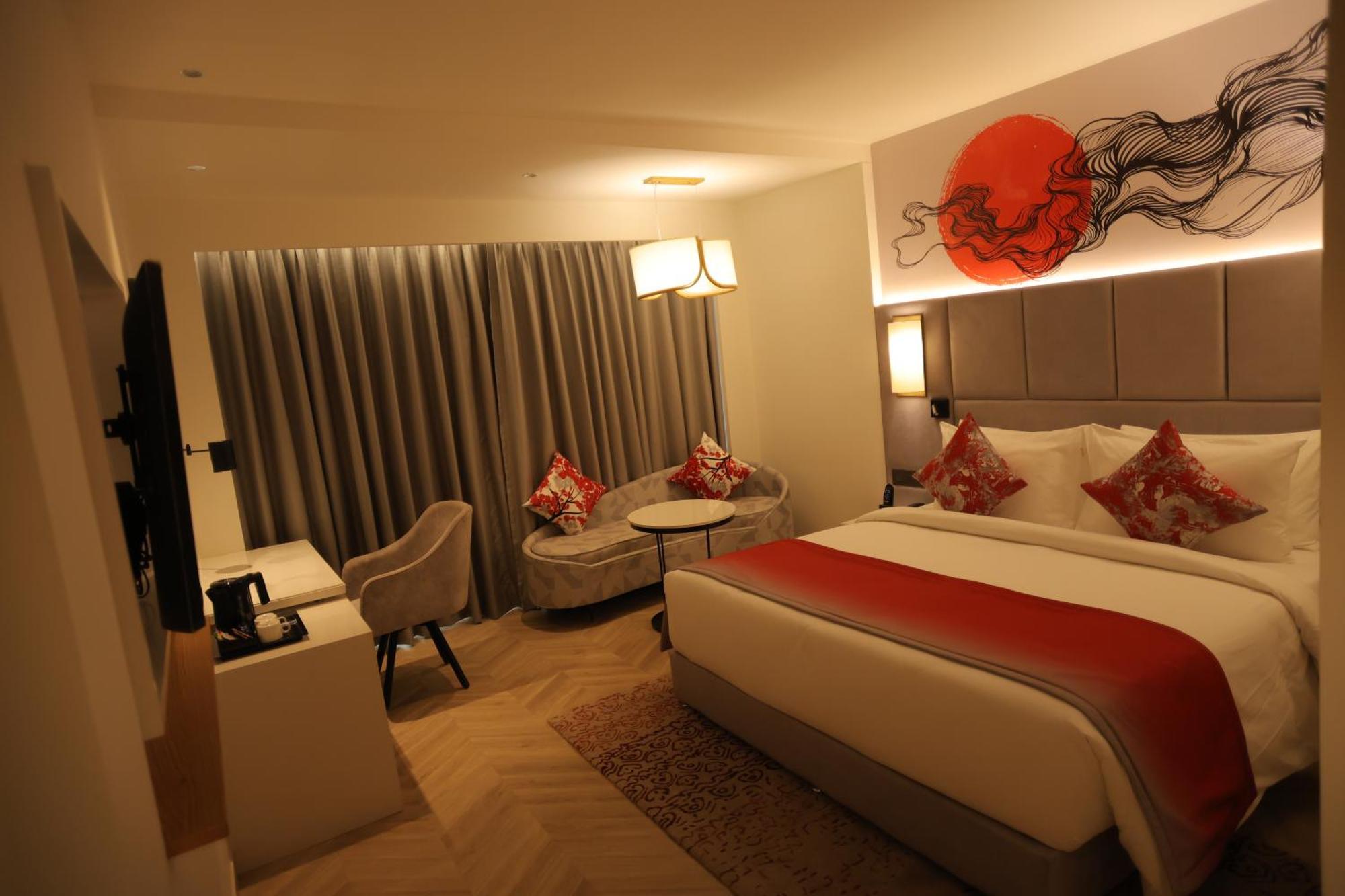 Hotel Ramada By Wyndham Gorakhpur Gorakhnath Mandir Road Extérieur photo
